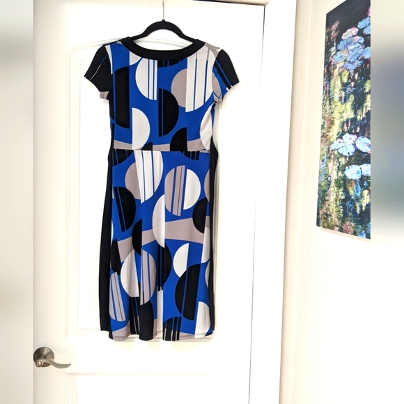 Madison Studio Petite Dress - Picture 4 of 11